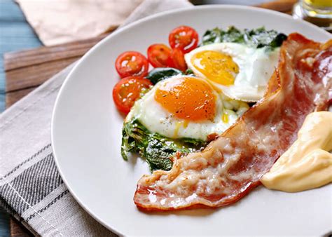 A Not So Naughty Keto Bacon And Eggs Recipe About Nutra