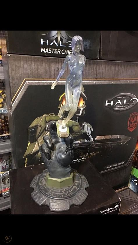 Halo 3 Cortana Statue Limited Edition Weta Damaged 1959503793