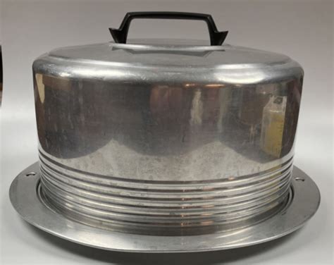 Vintage Regal Ware Aluminum Cake Carrier Plate With Locking Lid Ebay