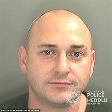 Sexual Predator Who Followed Woman Off Bus And Attacked Her Is Jailed For Life Daily Mail Online