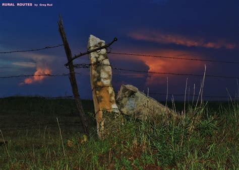 Kansas city vacation rentals kansas city vacation packages flights to kansas city kansas city restaurants things to do in kansas city kansas city shopping. Fence post | Natural landmarks, Photo, Fence post