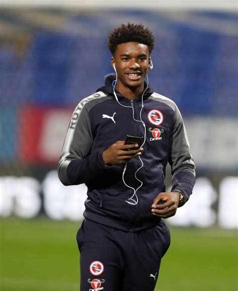 Latest on reading defender omar richards including news, stats, videos, highlights and more on espn. Reading FC writer Jonathan Low on Stam future, team selection and Richards - Get Reading