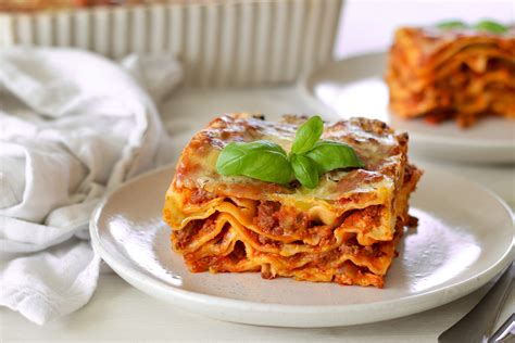 Beef Lasagna Recipe Recipes By Carina