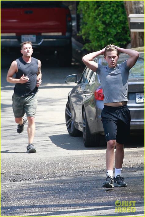 Photo Ryan Phillippe Spotted Working Out With Son Deacon 19 Photo