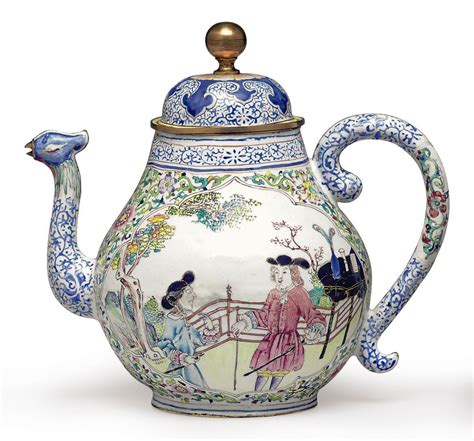 A European Subject Canton Enamel Teapot And Cover 18th Century