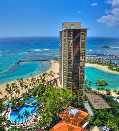 Pictures Of Hilton Hawaiian Village Beach Resort