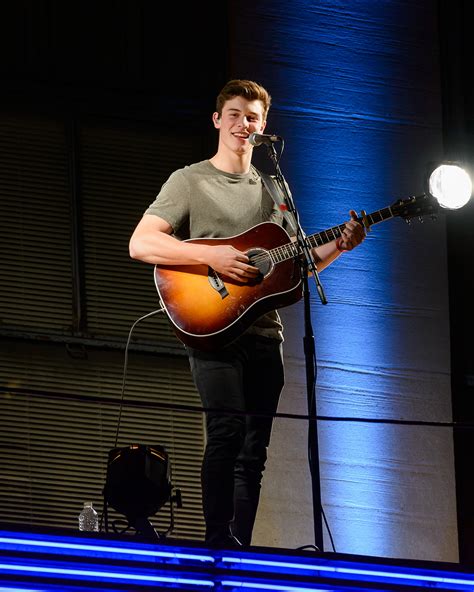 Shawn Mendes To Re Release Handwritten Album With Four New