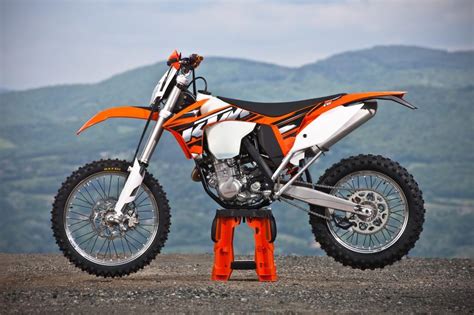 As a result, this awesome 510 cm³ sohc. Ficha técnica de la KTM 450 EXC 2013 - Masmoto.es