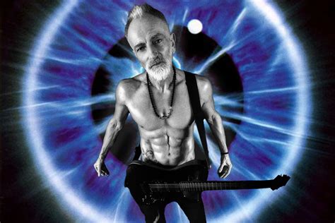 At 63 Def Leppards Phil Collen Is The Worlds Fittest Rock Star
