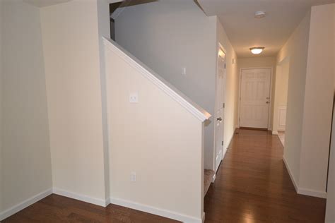 Mh 14 Entry Hall And Half Wall At Stairs 033018 Res Consort Homes