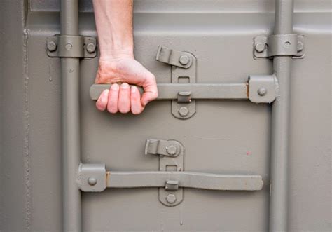 Things You Should Know When Securing A Shipping Container