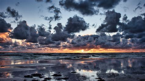 Cloud Horizon Ocean During Sunrise 4k Hd Nature Wallpapers Hd