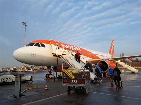 Easyjet flüge von hamburg aus bedienen urlaubsziele wie alicante, catania, ibiza, heraklion, fuerteventura. EasyJet Berlin-Helsinki New low-cost connection from Tegel ...