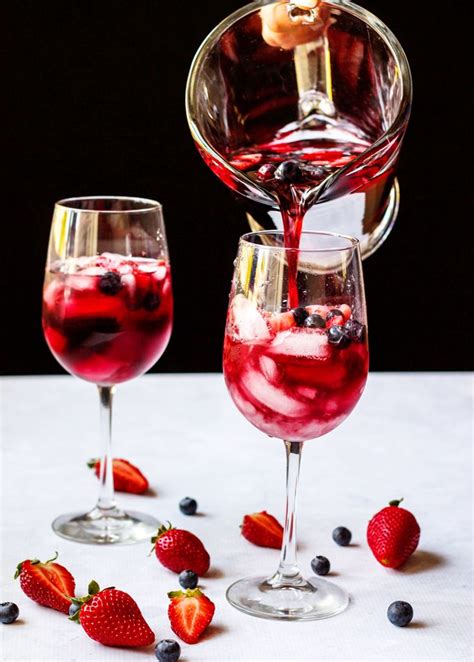 Strawberry Red Wine Sangria Cooks With Cocktails Recipe Red Wine