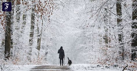 Dazu gibt es noch eine prognose für die nächsten 2 stunden. Wetter in Deutschland: Es wird Schnee und Sturm erwartet