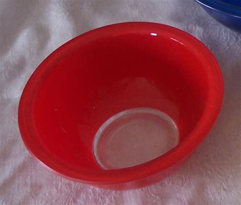 Vtg Pyrex Corning Glass Primary Colors Nesting Mixing Bowls Red Yellow Blue Pyrex