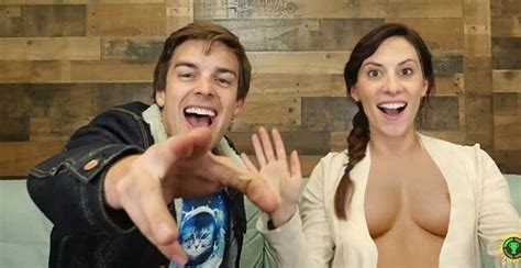 Post 2656798 Edit Fakes Game Theory Gt Live Matpat Stephanie Patrick Youtube