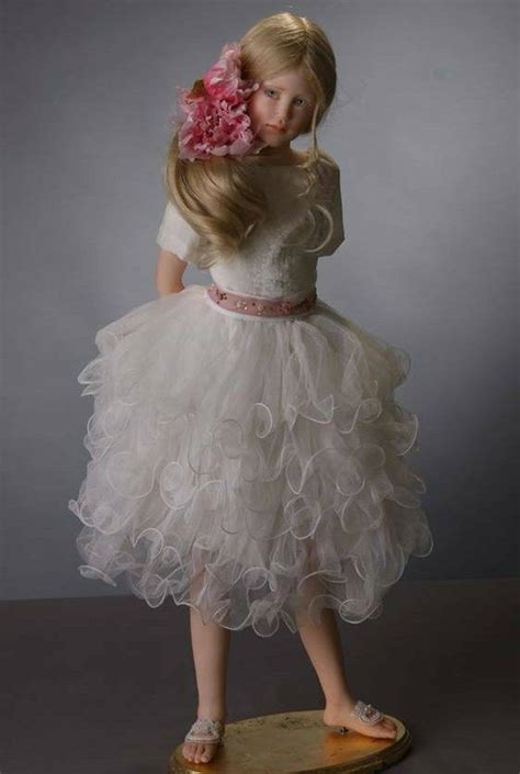 Laura Scattolini In 2022 Flower Girl Dresses Beautiful Dolls Artist
