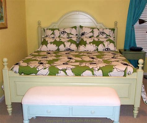 These beach house cottage beds are made of solid wood & premium veneers and will last generations. Julie Ann Brady : Blog On: Stanley Furniture Coastal ...