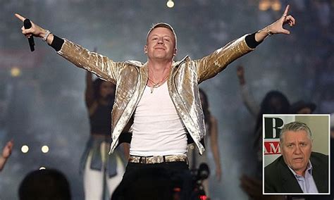 radio stations refuse to play macklemore s same sex anthem daily mail online