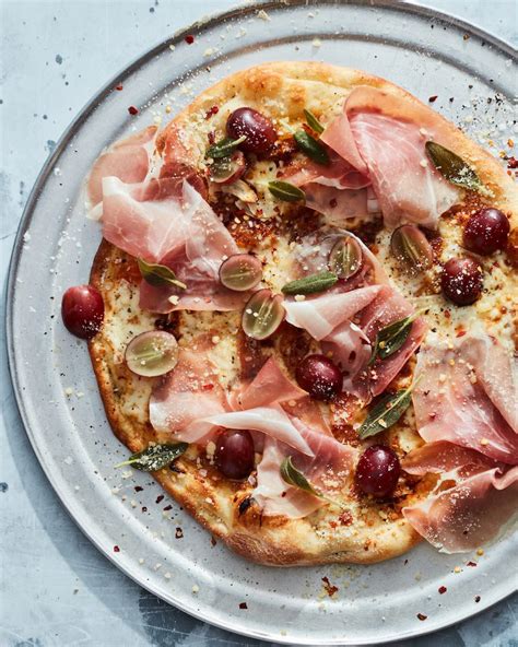 Caramelized Onion Pizza With Prosciutto Whats Gaby Cooking