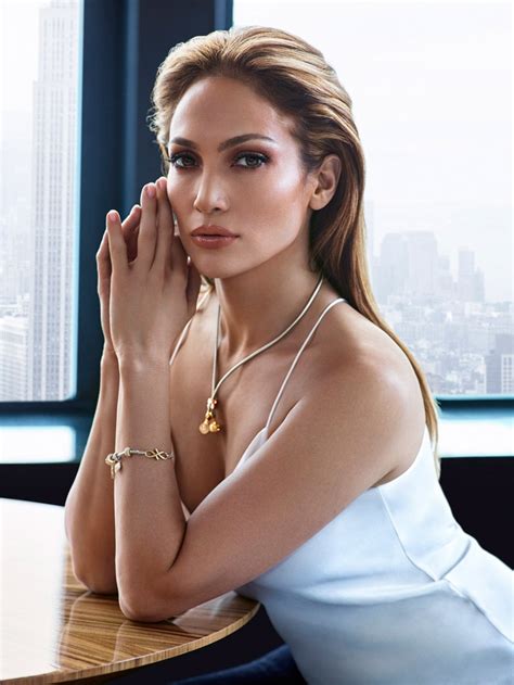 Jennifer Lopez Signs Deal With Epic Records The Wimn The Women S