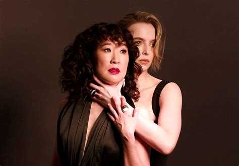 Eve (sandra oh) had followed villanelle (jodie comer) to the platform but the pair were forced to wave at each other after villanelle boarded the train seconds before it departed. Sandra with Jodie for EW - Killing Eve Fan Art (42655018 ...