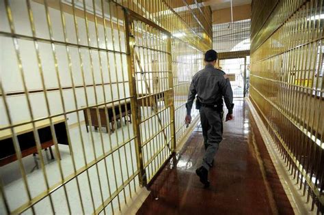 Most Common Crimes Among Texas Prisoners Houston Chronicle