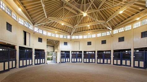 Barn For Horses In Training Dream Horse Barns Luxury Horse Stables