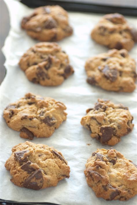 It's called wax paper for a reason. File:Chocolate chip cookies on parchment paper, August ...