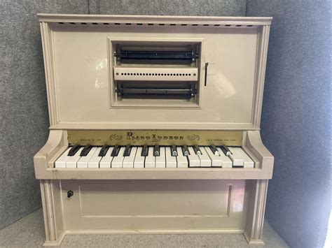 1960s Chein And Co Player Piano Lodeon Mini Automatic Cream Color