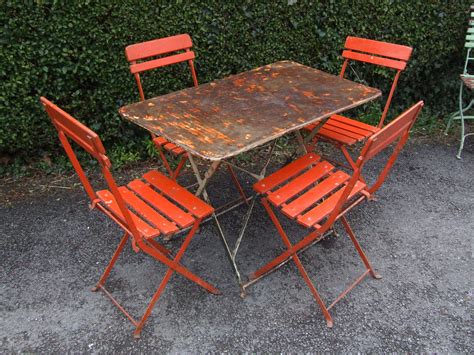 Safavieh rosen outdoor french bistro stacking arm chair. G218 - Vintage French Folding Garden / Café / Patio Table And 4 Chairs Set - La Belle Étoffe ...