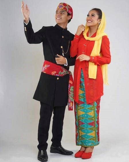 Baju Adat Dki Jakarta Modern Desain Baju Pengantin Pesta Dan Kondangn