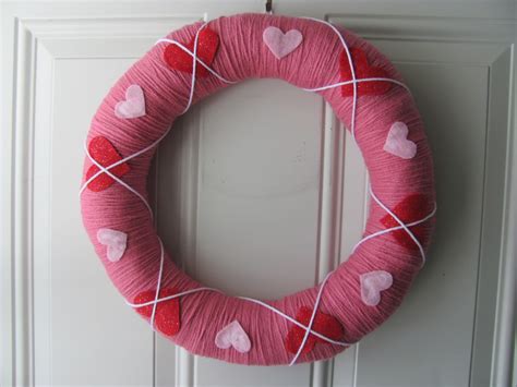 Twenty Something Granny Valentines Day Yarn Wreath