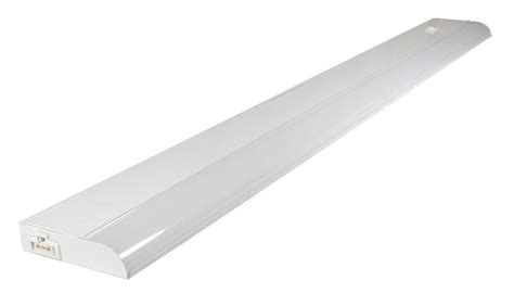American Lighting Inc Luc 32 Wh 32 In 120v 12w Led Contrax Under