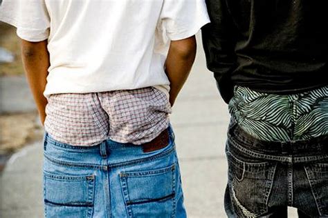 Sagging Pants Trend Ng