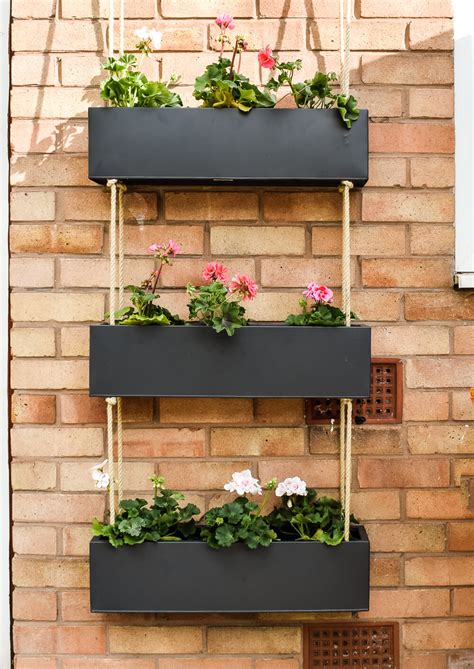 Wall Mounted Planters Outdoor Diy Goimages I
