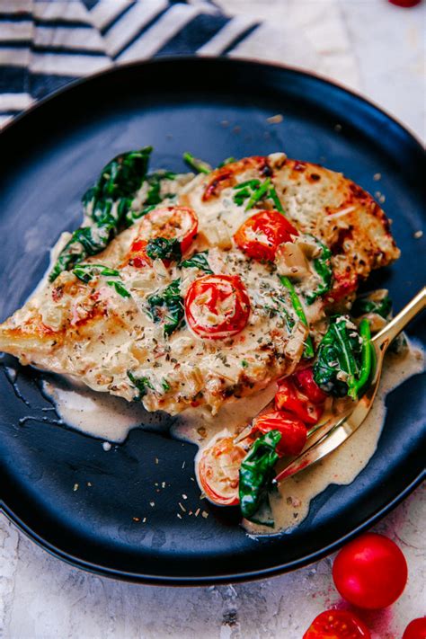 Italians, in italy, don't tend to eat as much chicken as their american counterparts do. Creamy Italian Chicken Skillet | The Food Cafe | Just Say Yum