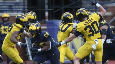 Michigan Football Lands Dl Jerod Smith Second 2024 Four Star Commit Of