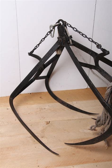 Antique Cast Iron Hay Grapple Hook Ebth