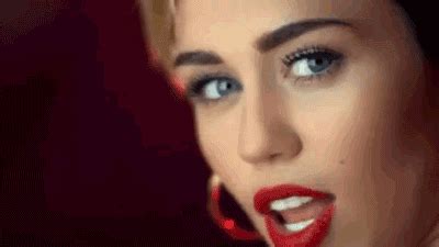 Miley Smile Gifs Find Share On Giphy