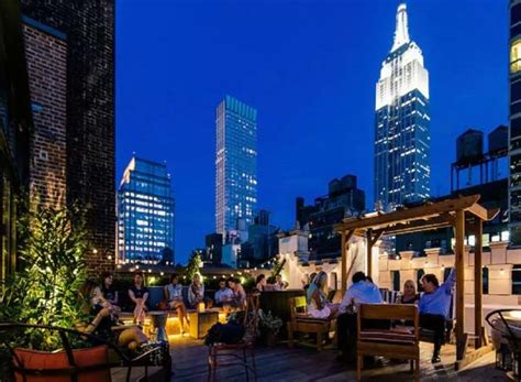 Refinery Rooftop Rooftop Bar In Nyc New York The Rooftop Guide