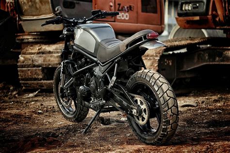 This is a cafe racer variant of the z900rs and for reasons best known to kawasaki; The Temper Kawasaki Versys | Return of the Cafe Racers