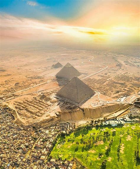 Pin By Brenda Marshall On Egypt In 2020 Pyramids Of Giza Egypt