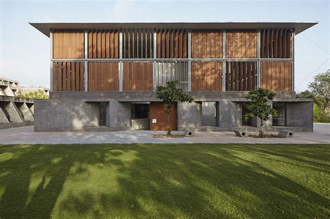 Lilavati Lalbhai Library Cept University Ahmedabad By Rma Architects
