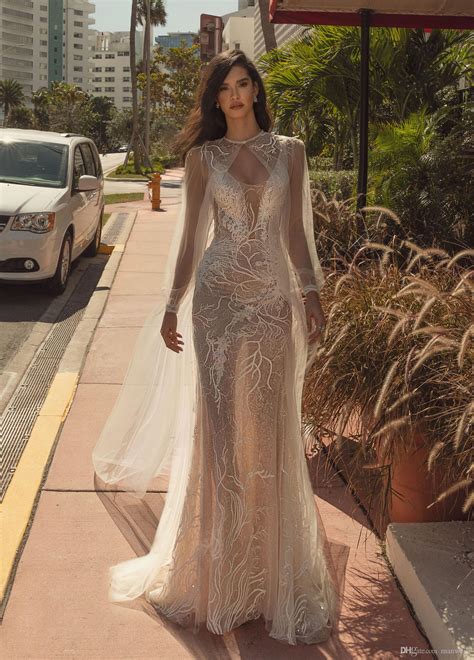 Sexy 2020 Mermaid Wedding Dress With Cape Lace Appliqued Beads Wedding