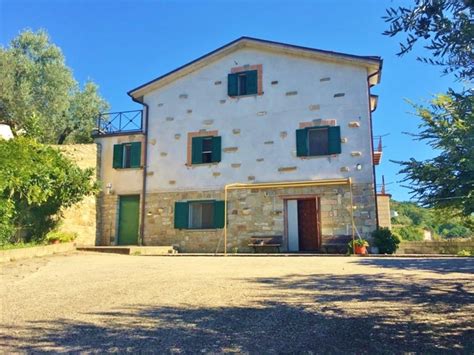 Property For Sale In Abruzzo Italy From Homes And Villas Abroad