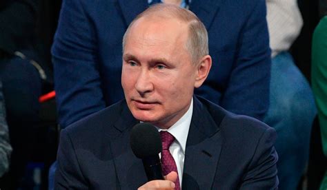 Vladimir putin fan club has 140,938 members. Before vote, Putin says he'd reverse Soviet collapse if he ...
