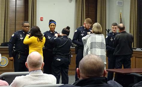 Four New Hopkinsville Police Officers Sworn In Wkdz Radio