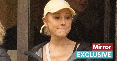 Ariana Grande Seen For The First Time Since Emotional Plea After Body Shaming Row Mirror Online